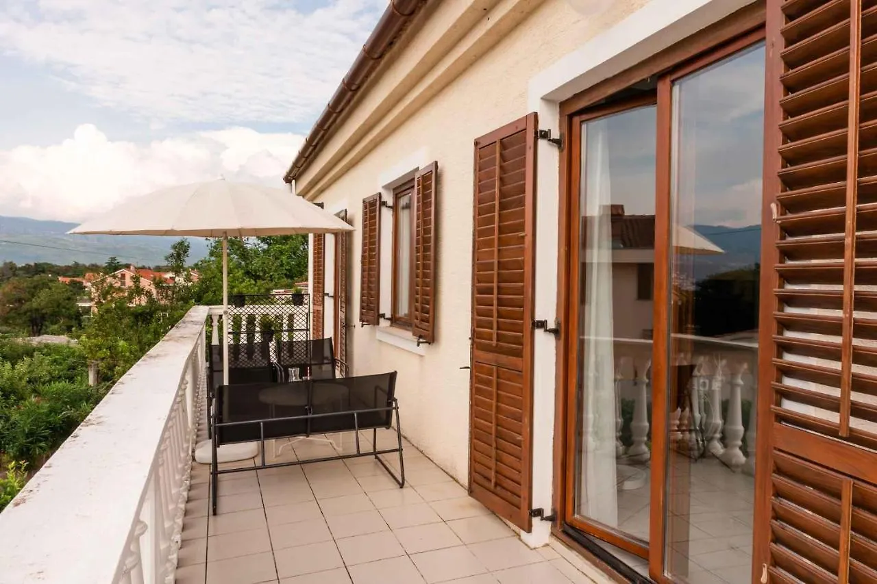 Apartment In Silo With Two-Bedrooms 1 קרואטיה
