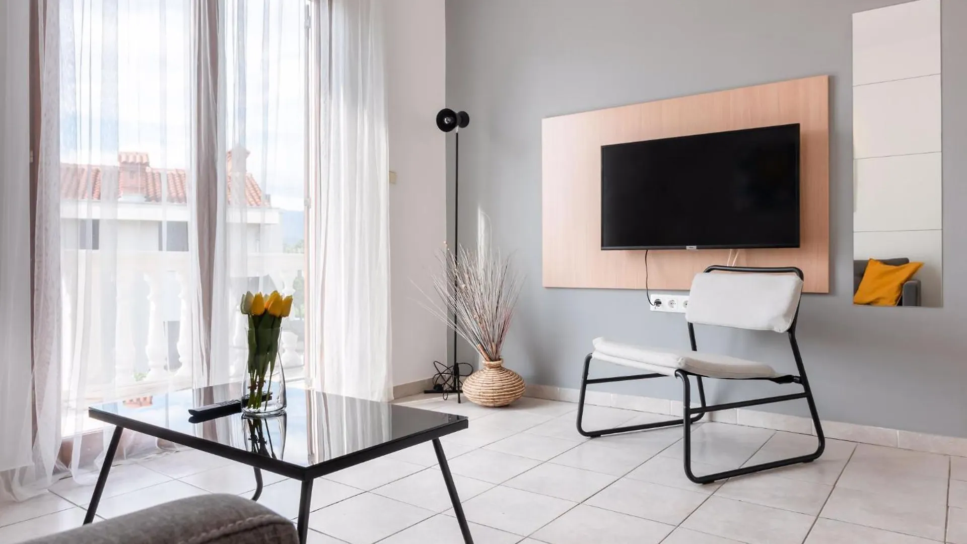 Apartment In Silo With Two-Bedrooms 1